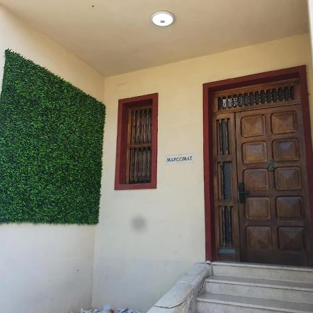 Ommi Hostel Saint Julian's Luaran gambar