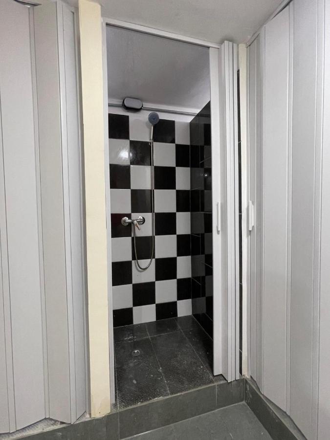 Ommi Hostel Saint Julian's Luaran gambar