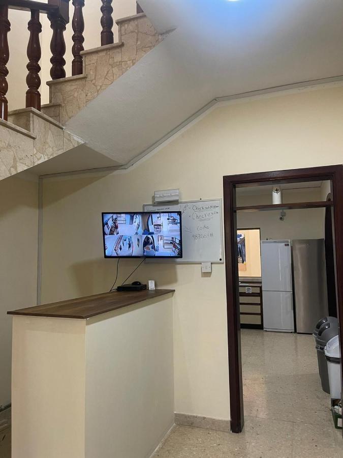 Ommi Hostel Saint Julian's Luaran gambar